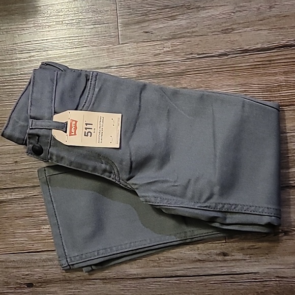 Levis 511 Jeans - Picture 2 of 10